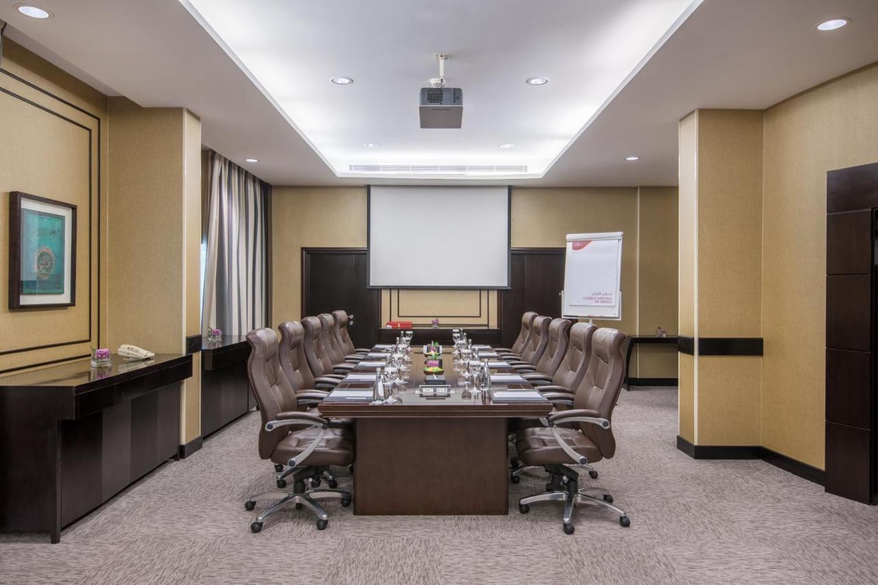 Crowne Plaza By Ihg Hotel Djeddah